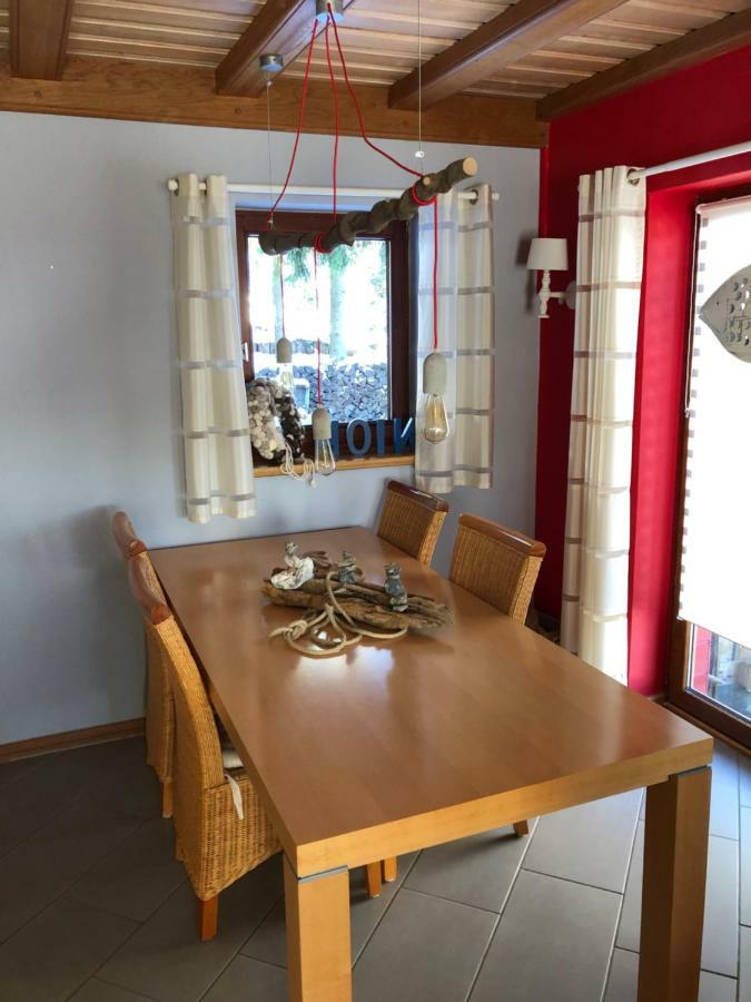 Ferienhaus Winterberg Bromskirchen Luaran gambar
